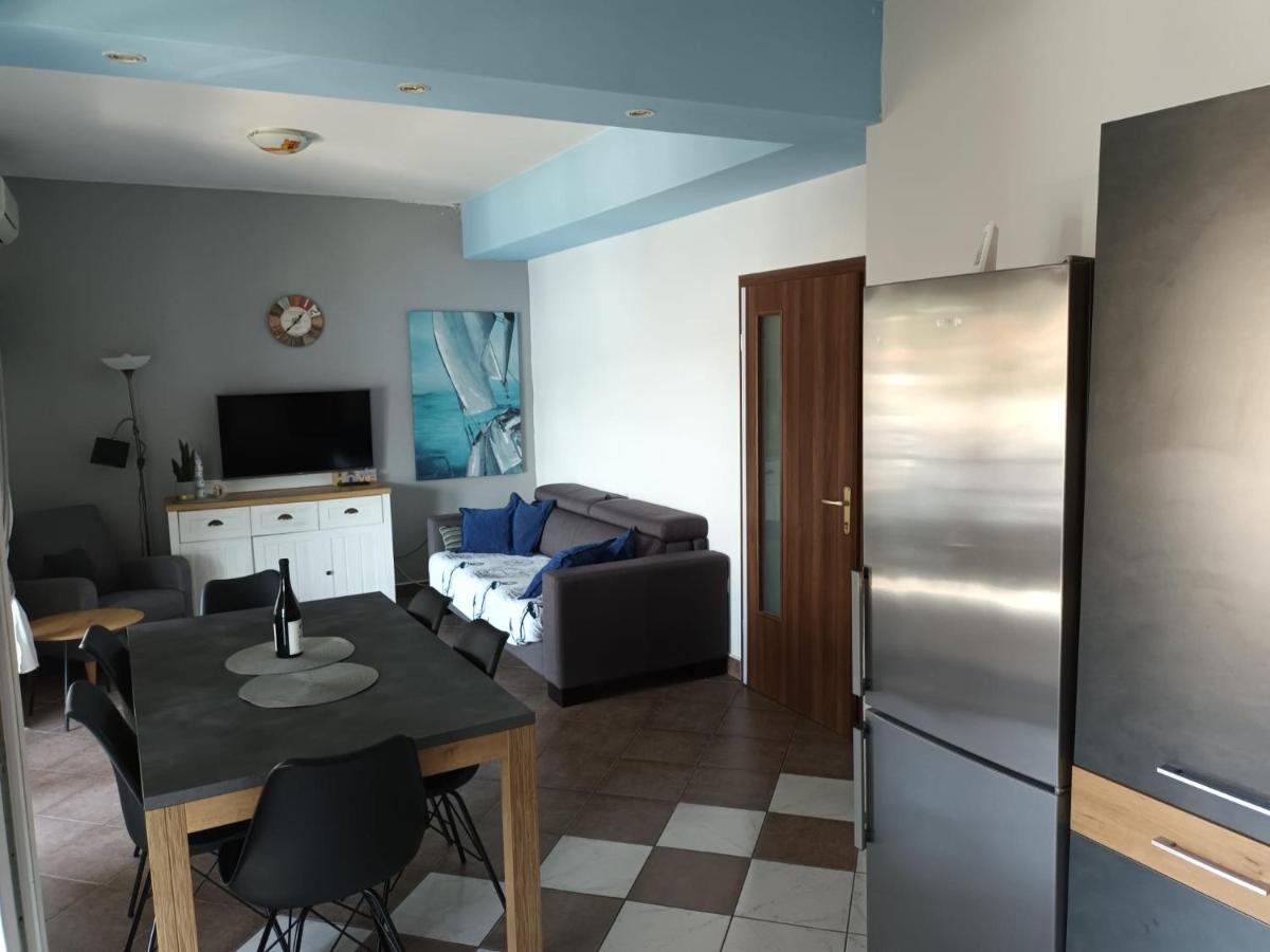 Sea View Apartment Sunrise Poljica & Blue Lagoon Rent A Boat Poljica (Trogir) Exterior foto