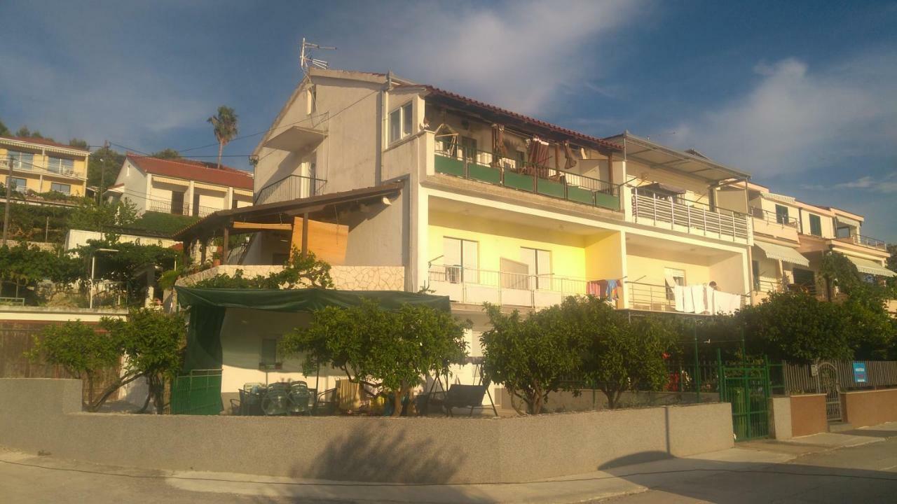 Sea View Apartment Sunrise Poljica & Blue Lagoon Rent A Boat Poljica (Trogir) Exterior foto